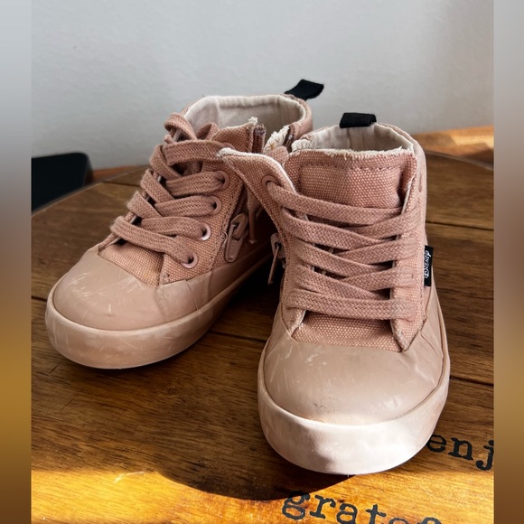 Zara kids Mickey Mouse print boots - Picture 2 of 6